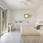 빌라 Stunning New With Great Pool Area, Magnificent Panoramic Sea View - Paros Alikí