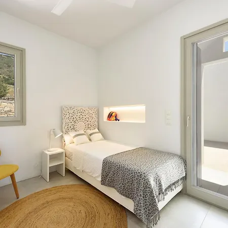 Stunning New With Great Pool Area, Magnificent Panoramic Sea View - Paros * Алики