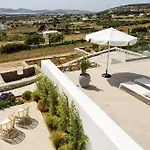 Villa Stunning New With Great Pool Area, Magnificent Panoramic Sea View - Paros Alikí
