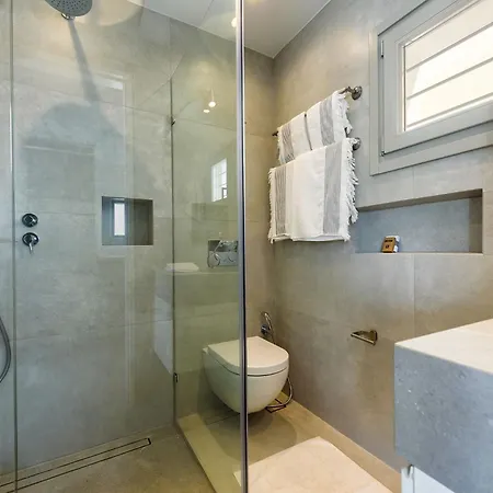 Villa Stunning New With Great Pool Area, Magnificent Panoramic Sea View - Paros