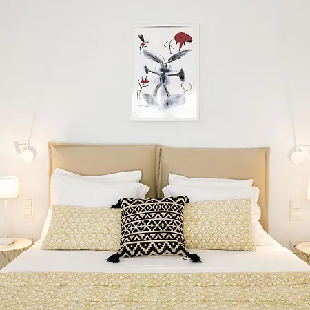 Stunning New With Great Pool Area, Magnificent Panoramic Sea View - Paros Vila Angairiá